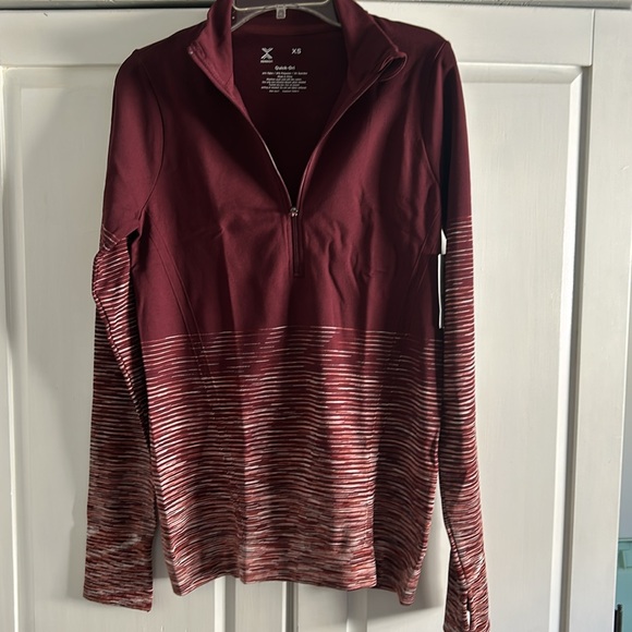 NWT XERSION PORT WINE COMPRESSION SEAMLESS QUARTER ZIP QUICK DRY WORKOUT TOP XS - Picture 9 of 11